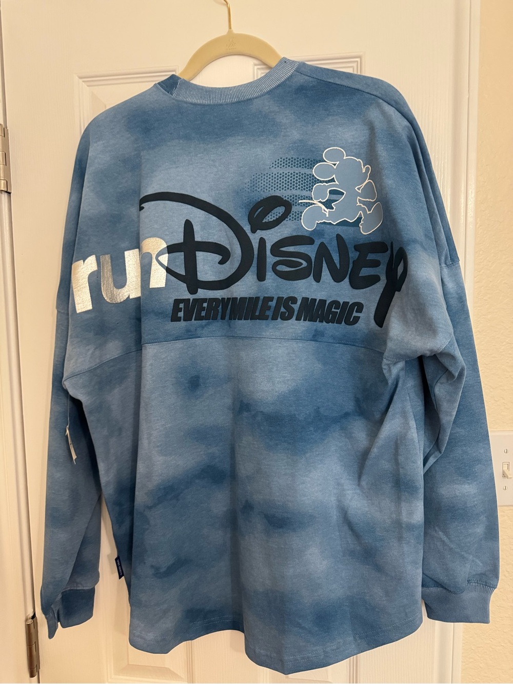 RunDisney Blue Tie-Dye Graphic Crewneck Spirit Jersey New